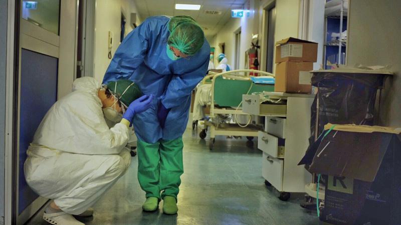 İtalya’da çalıştığı hastanenin fotoğraflarını çeken hemşire: “Siperdeymişiz gibi hissediyoruz”