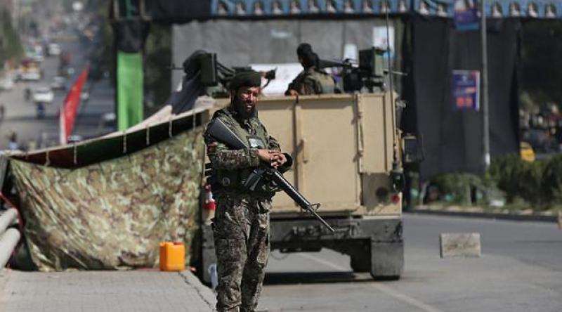 Afganistan'da bombalı saldırı: 18 yaralı
