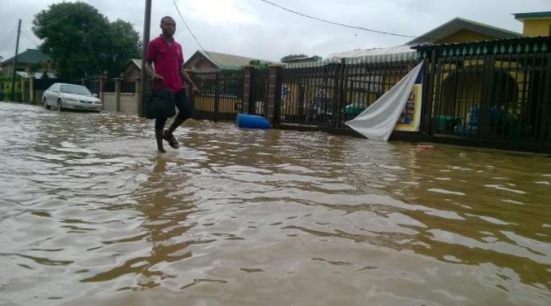 Nijerya'da sel felaketinde 24 kişi öldü