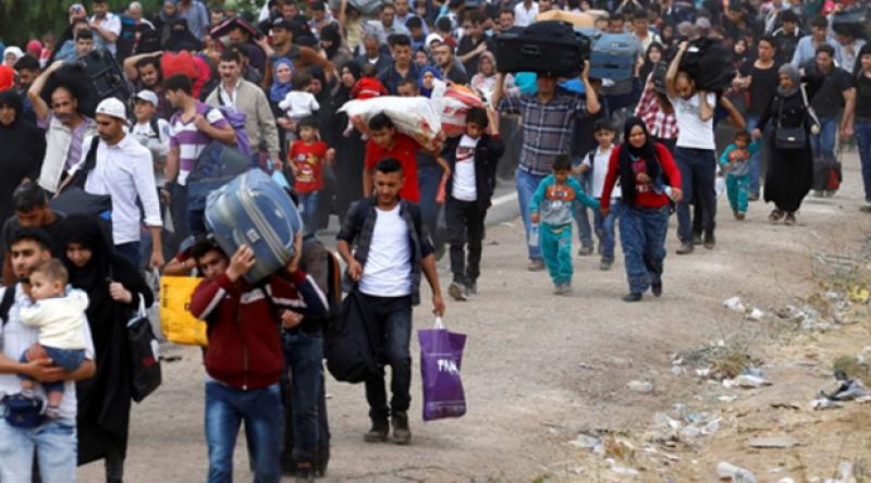80 bin Suriyeli Türkiye sınırına dayandı