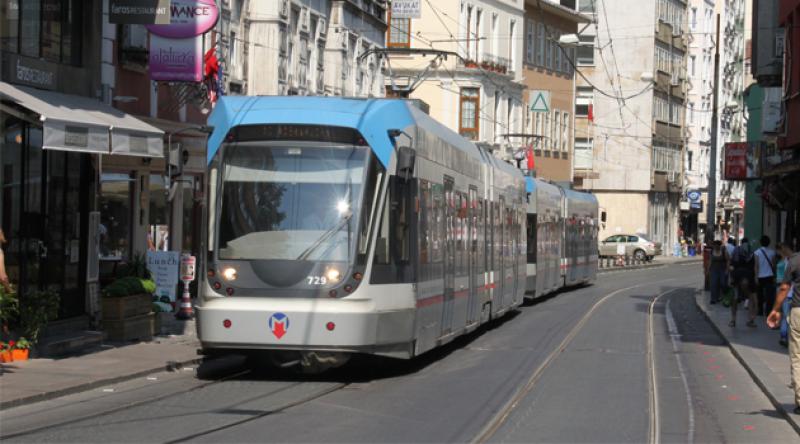 Ayasofya'nın ibadete açılış etkinliği nedeniyle durdurulan tramvay seferleri normale döndü