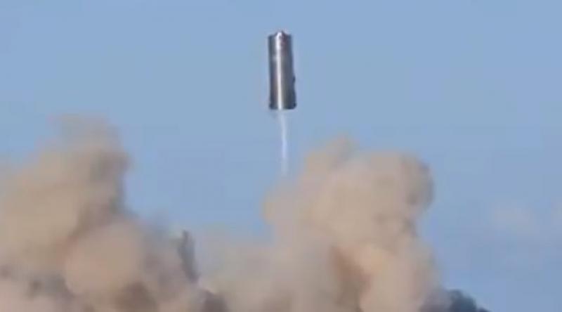 SpaceX'in roketi sonunda 'sıçrama ve iniş’ testini geçti