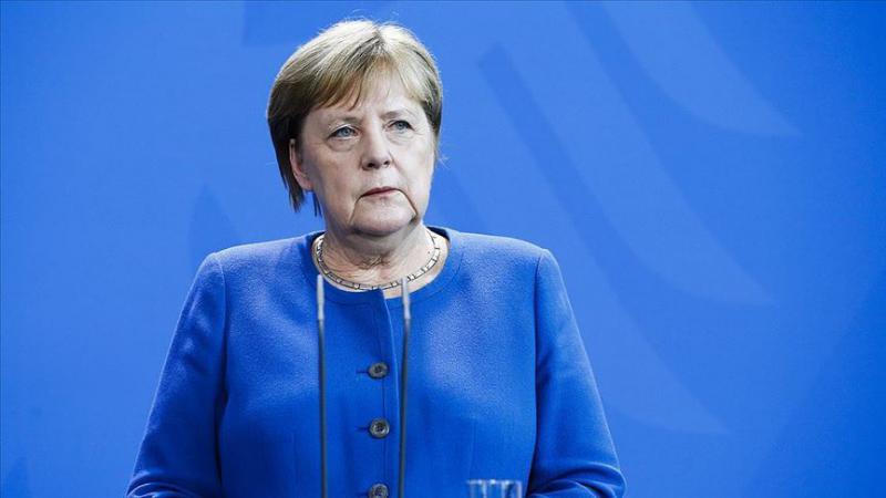 Merkel: Suriye'de yapılan hatalar Libya'da tekrarlanmamalı