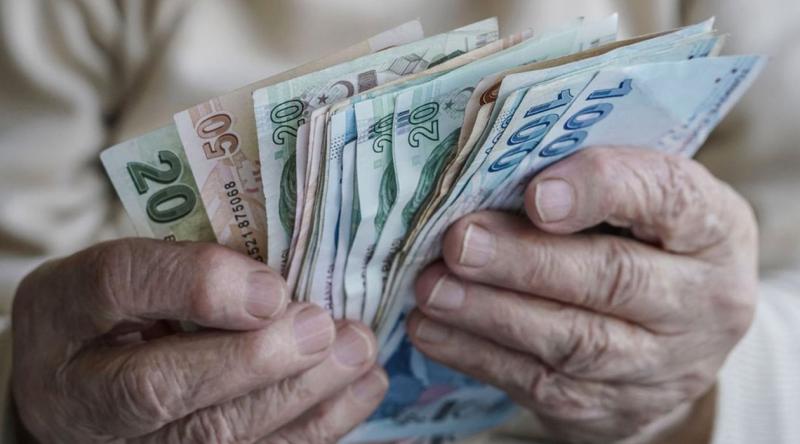 Bakan Selçuk: Emekli maaşları erken ödenecek