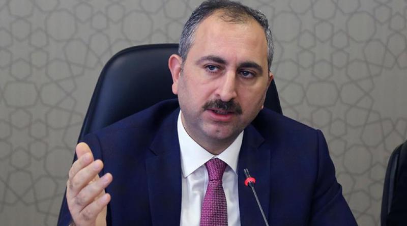 Adalet Bakanı Gül: Değil ByLock, dumanla bile haberleşseler mücadele kararlılıkla devam edecek