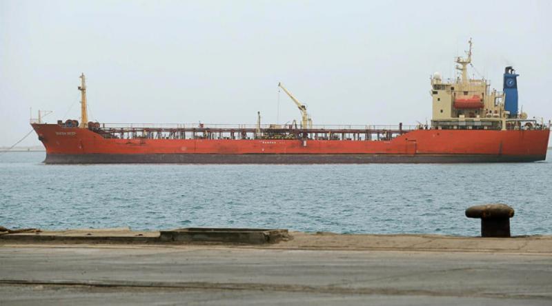 Suudi savaş ittifakı Yemen’e yardım götüren gemileri engelliyor
