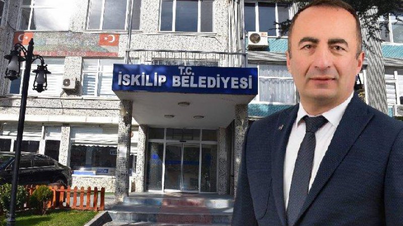 MHP'li başkanı yolsuzlukla suçlayan 3 MHP'li partiden atıldı
