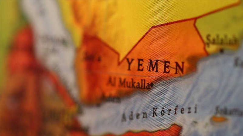 Yemen'de Husiler Marib'e füzeli saldırı düzenledi: 39 kişi öldü