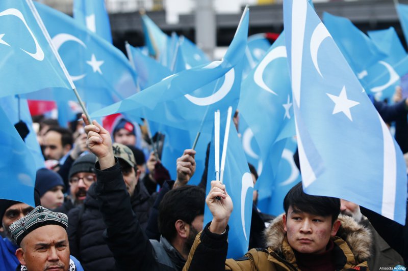 "Hac için Suudi Arabistan'a giden Uygur Türkleri Çin'e iade edilecek"