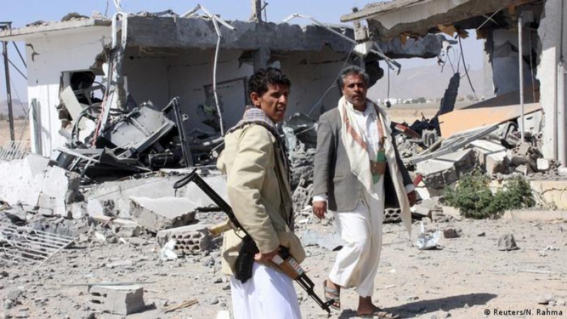 Husiler Yemen'de mülteci kampına saldırı düzenledi