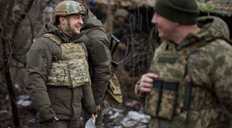 Zelenskiy: Gerekirse savaşarak Rusya'yı Donbas'tan çıkaracağız