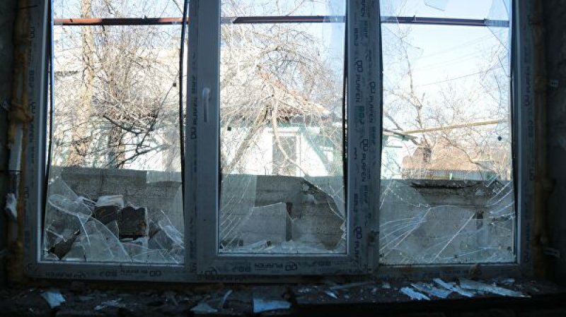 Donetsk’te 800’den fazla evin sakinleri açılan ateş nedeniyle elektriksiz kaldı