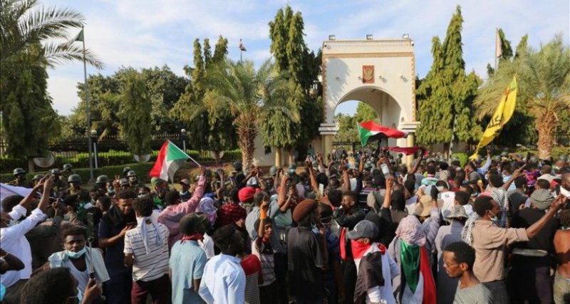 Sudan'da darbe karşıtı gösterilerde ölü sayısı 63'e yükseldi