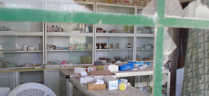 Lübnan'da ilaç krizi artıyor: Eczaneler zorunlu kapanma kararı aldı