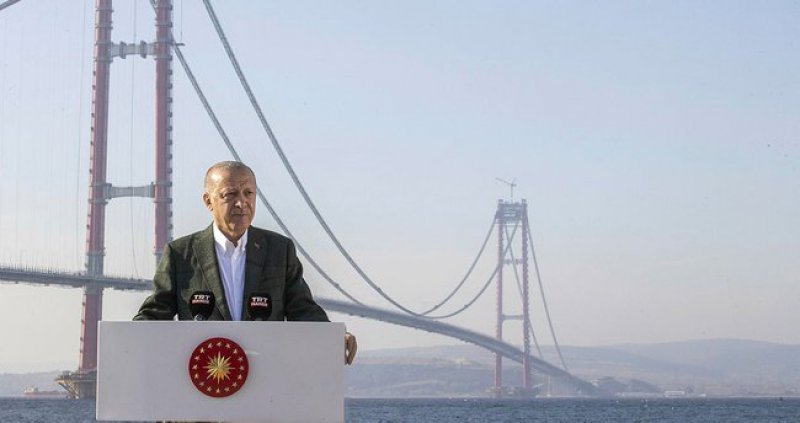 Cumhurbaşkanı Erdoğan’dan 1915 Çanakkale Köprüsü açıklaması: “Yüklenici firmanın aldığı bedel aleyhineyse onu devletin kasasından biz ödeyeceğiz”
