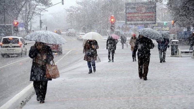 Meteoroloji'den kuvvetli kar ve sağanak uyarısı