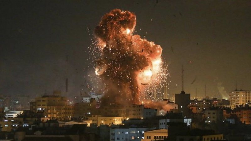 İşgalci İsrail yine Gazze'ye saldırdı!