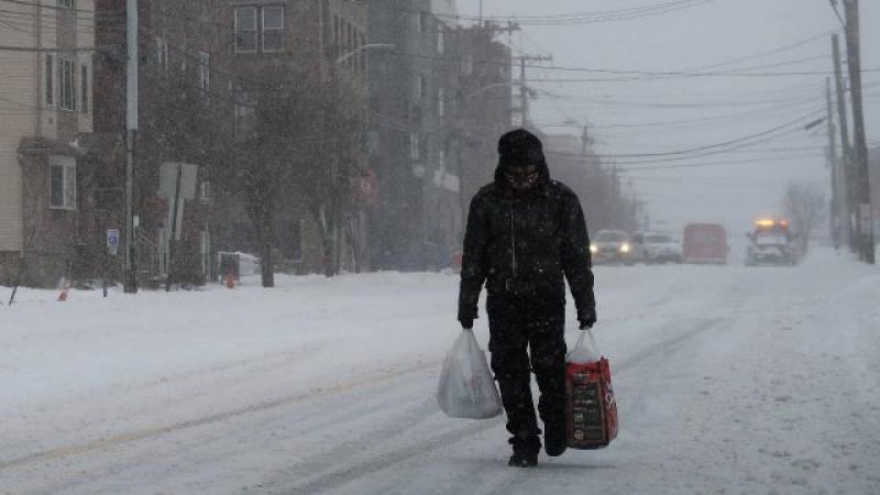 ABD'de kar fırtınası: 100 binden fazla kişi elektriksiz kaldı
