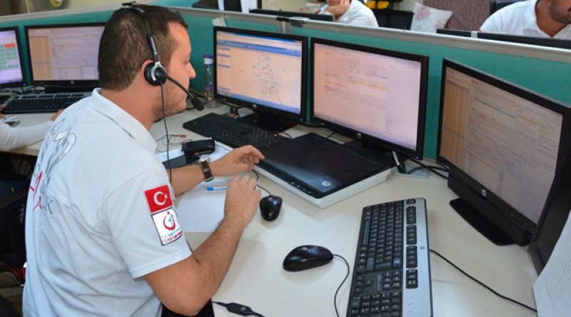 İstanbul Valisi Yerlikaya: 112 Acil Çağrı Merkezi'ne gelen çağrıların yüzde 55'i asılsız
