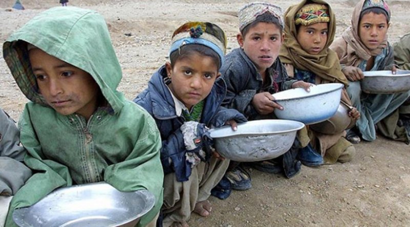 Afganistan'da insanlar açlık tehlikesiyle yüz yüze