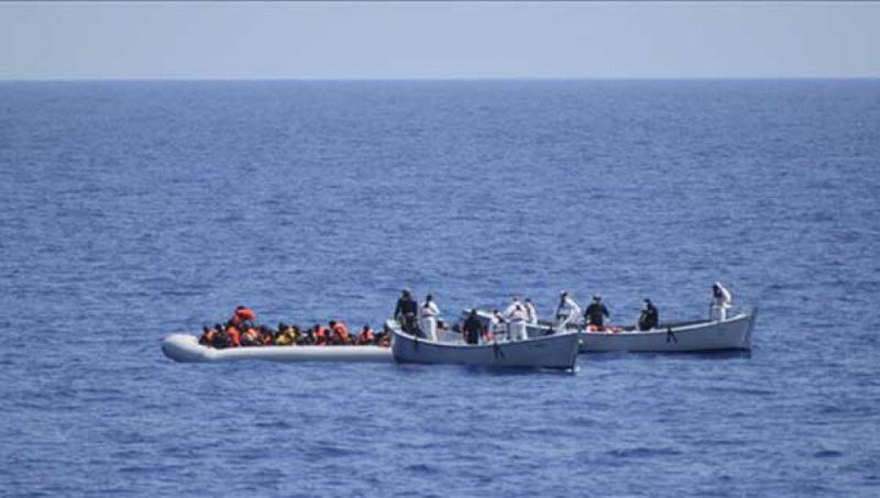 Akdeniz'de göçmenleri taşıyan tekne battı!