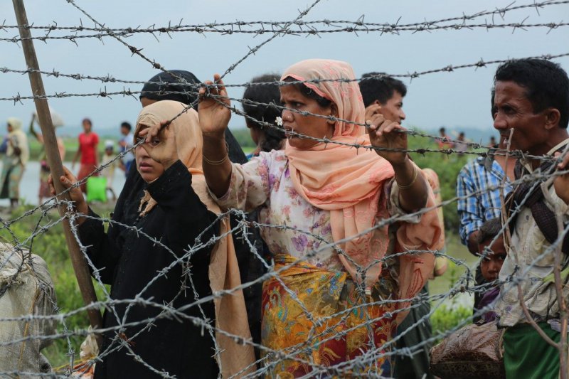 Arakanlı müslümanlar, Myanmar'daki darbenin geri dönüşü zorlaştırdığını düşünüyor