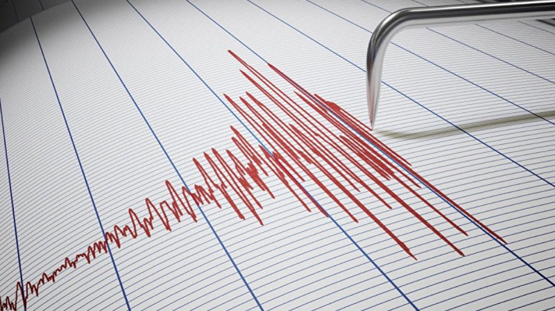 Ege Denizi'nde 4.2, 4.4 ve 4.9 büyüklüğünde üç deprem