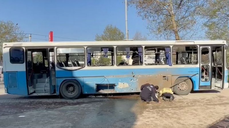 İnfaz koruma memurlarını taşıyan otobüse bombalı tuzak