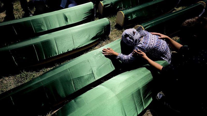 Bosna Hersek’te 7 savaş suçu şüphelisi tutuklu yargılanacak