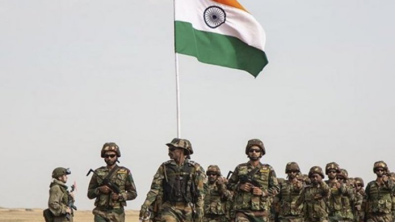 Hindistan, Çin sınırındaki asker sayısını arttırdı
