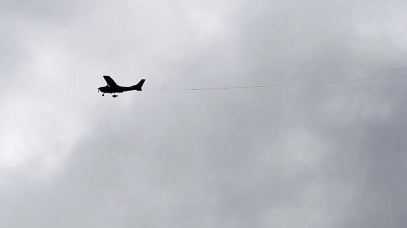 İran'da eğitim uçağı düştü