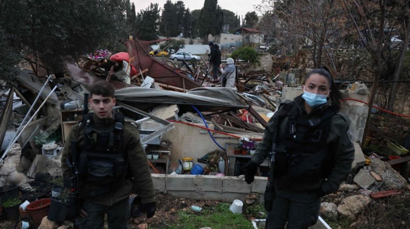 İsrail güçleri Şeyh Cerrah'taki Salihiye ailesinin evini gece yarısından sonra yerle bir etti