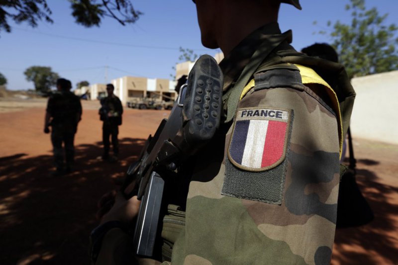 Fransa, Mali’deki son askeri üssünü kapattı
