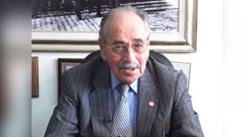 "Ezan Türkçe okunsun" diyen eski DGM Başsavcısı Demiral hayatını kaybetti