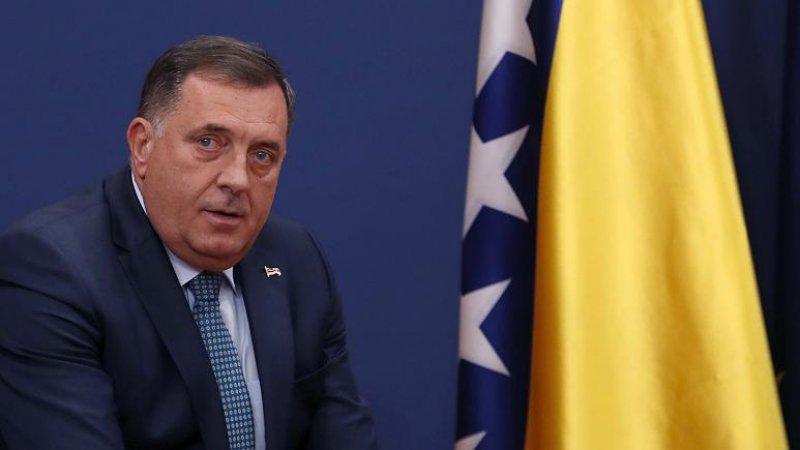 Dodik: Rusya-Ukrayna savaşı Bosna Hersek'ten ayrılmamızı erteledi!