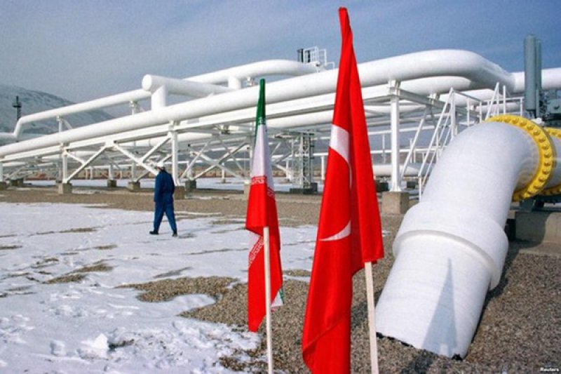 İran, 10 günlüğüne Türkiye'ye doğal gaz akışını kesti