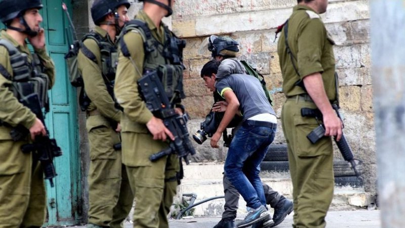 İşgalci İsrail güçleri 35 Filistinliyi gözaltına aldı