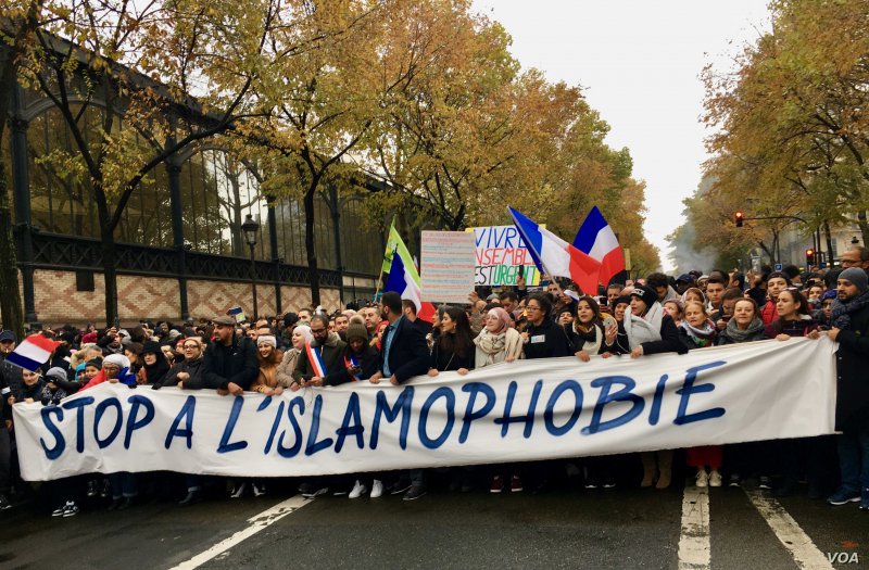 Fransa'da Müslümanlara yönelik saldırılar artıyor