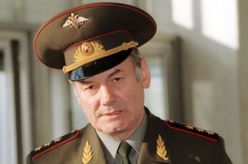 Emekli Rus generalden Putin'e uyarı!