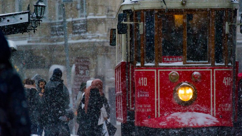 İstanbul Valisi Ali Yerlikaya'dan kar tatili açıklaması