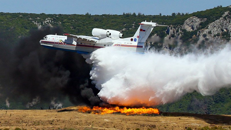 Türkiye, Yunanistan'a 2 yangın söndürme uçağı gönderecek