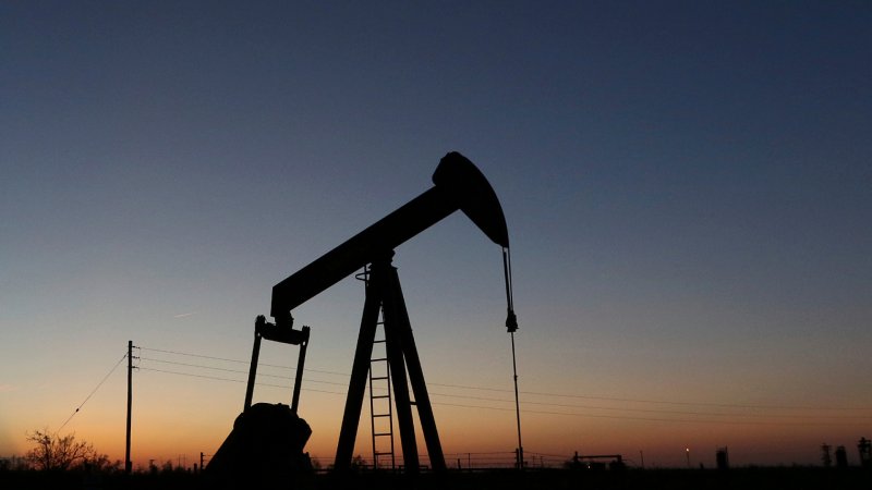 Petrol, OPEC+'nın üretim kararı sonrası sert yükseldi
