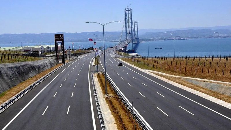 Osmangazi Köprüsü’nden garanti edilenden fazla araç geçtiği gün de Hazine’den 5.3-14.3 milyon TL arası para çıktı
