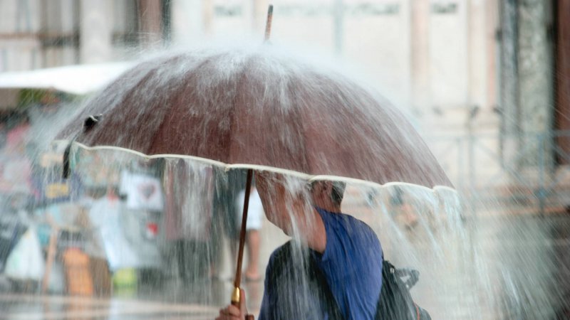 Meteoroloji'den İstanbul için sel ve su baskını uyarısı!