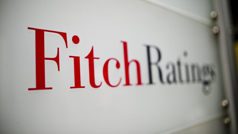 Fitch: Türkiye'de rezervlerin artması zaman alacak