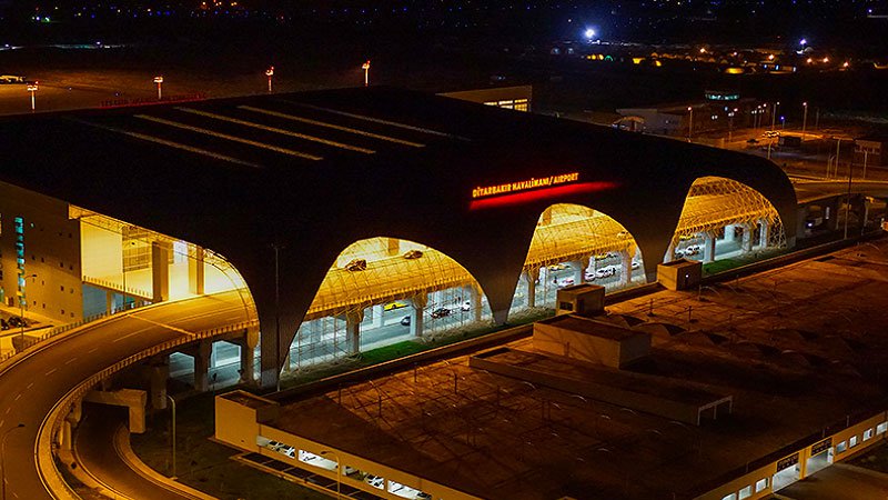 Diyarbakır Havalimanı'nda bir ay uçuş yapılmayacak