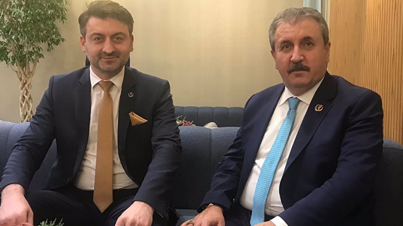 Muhsin Yazıcıoğlu olayının son şahidi olduğu iddia edilen BBP’li Karahasanoğlu 'haberleri yalanlamamı istediler' diyerek partisinden istifa etti