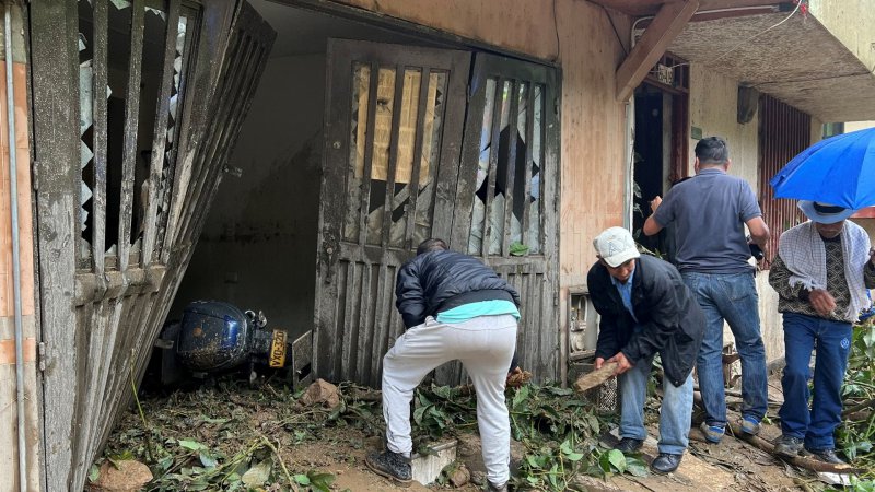 Kolombiya’da toprak kayması: 14 ölü