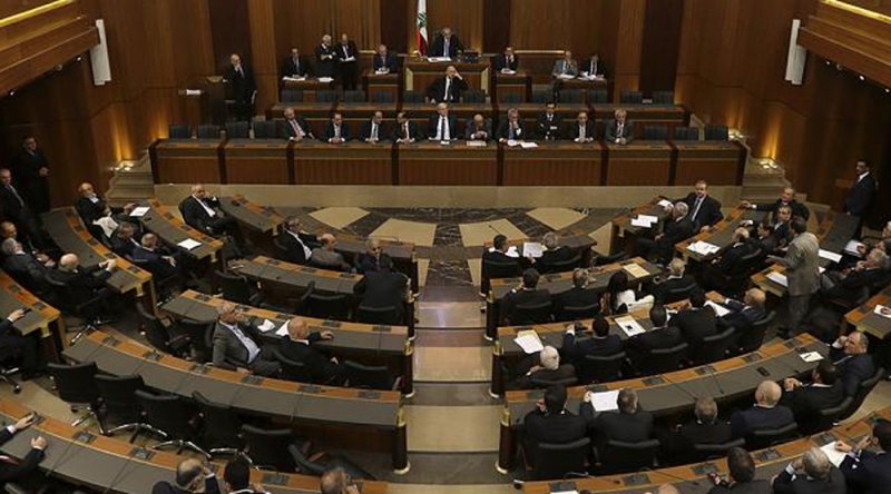 Lübnan'da yeni kurulan 'kurtarma hükümeti' meclisten güven oyu aldı