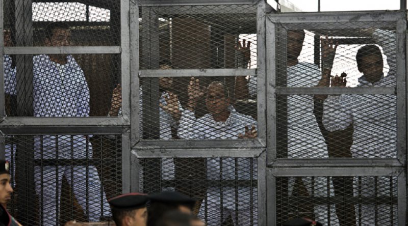 Mısır'da binlerce kişi duruşmalara çıkarılmaksızın hapiste tutuluyor